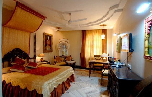 Basant Vihar Palace Hotel 